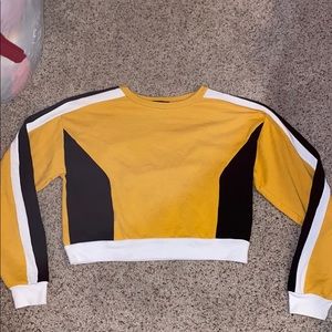 Cropped sweatshirt
